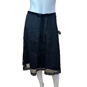 Ann Taylor Black Lace With Velvet Ribbon Trim with Bow Skirt sz 12